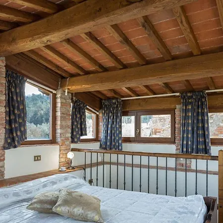 Hétvégi ház Casale La Valle